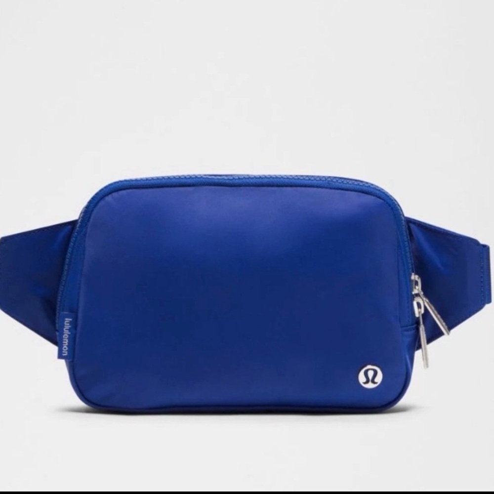 Lululemon Everywhere Belt Bag Large 2L Riverside/Silver NWT